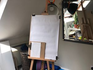 New Easel & Autumn Classes (+ Stray Zombie)